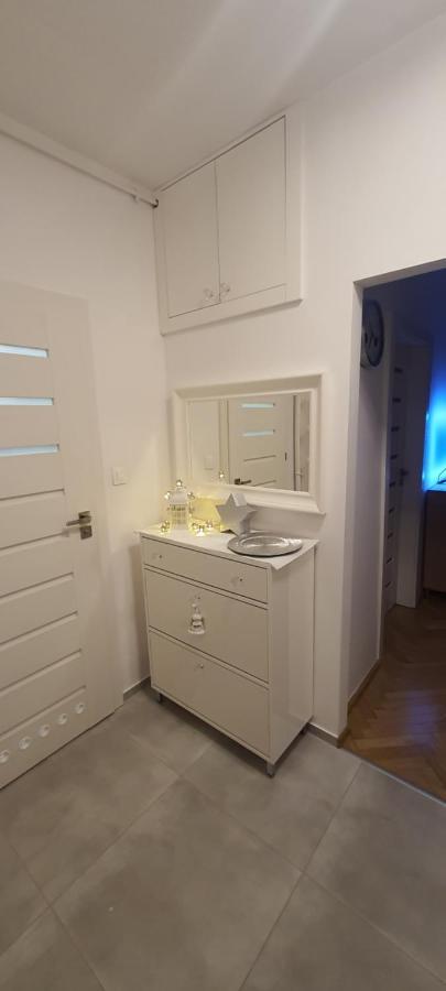 Apartament Trini Клодзко Экстерьер фото